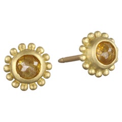 Faye Kim 18 Karat Gold Milky Diamond Granulation Stud Earrings