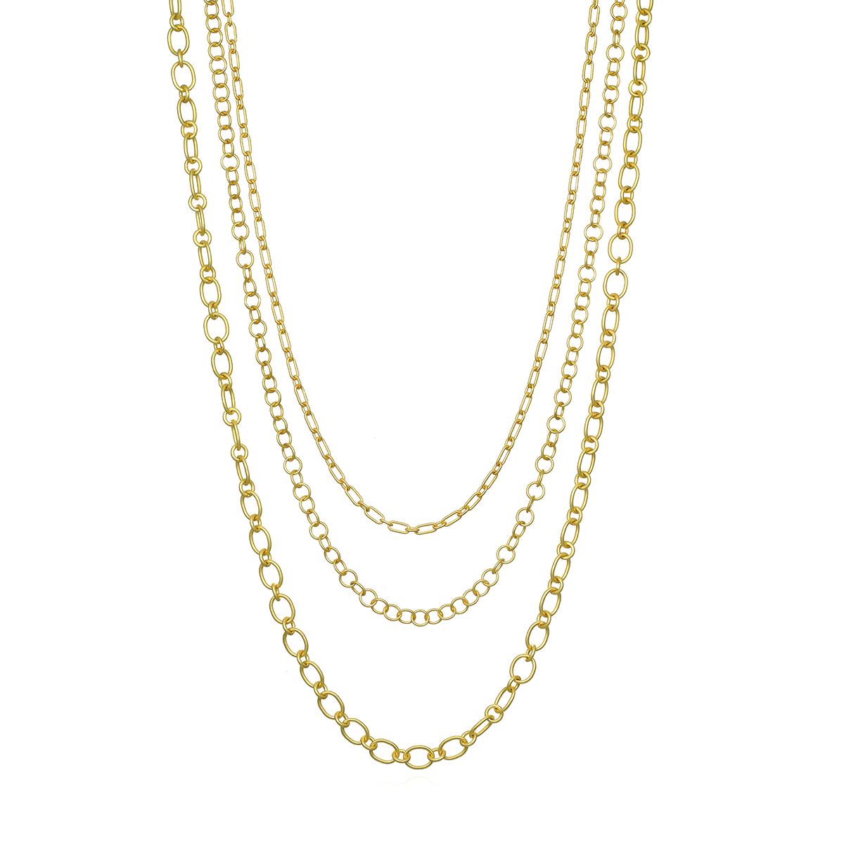 Experience everyday luxury in Faye Kim's 18 Karat Gold Mini Paperclip Vintage Link Chain. Completely versatile - the links allow for a variety of adjustable lengths and styles.  Wear it long, short, doubled and layered, with or without a
