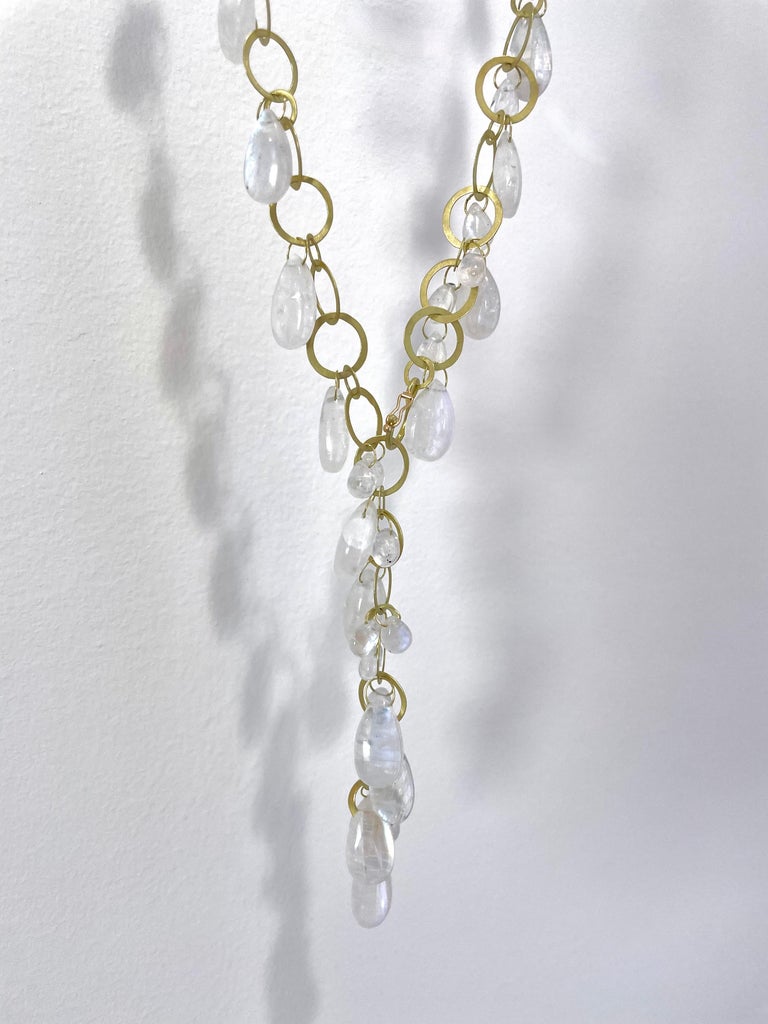 Contemporary Faye Kim 18 Karat Gold Moonstone Fringe Necklace For Sale
