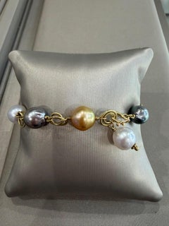 Faye Kim 18 Karat Gold Multi-Color South Sea Baroque Pearl Gold Link Bracelet