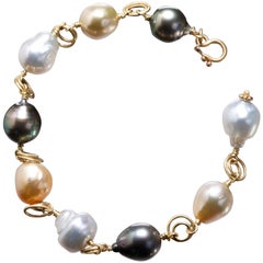 Faye Kim 18 Karat Gold Multi-Color South Sea Pearl Gold Link Bracelet