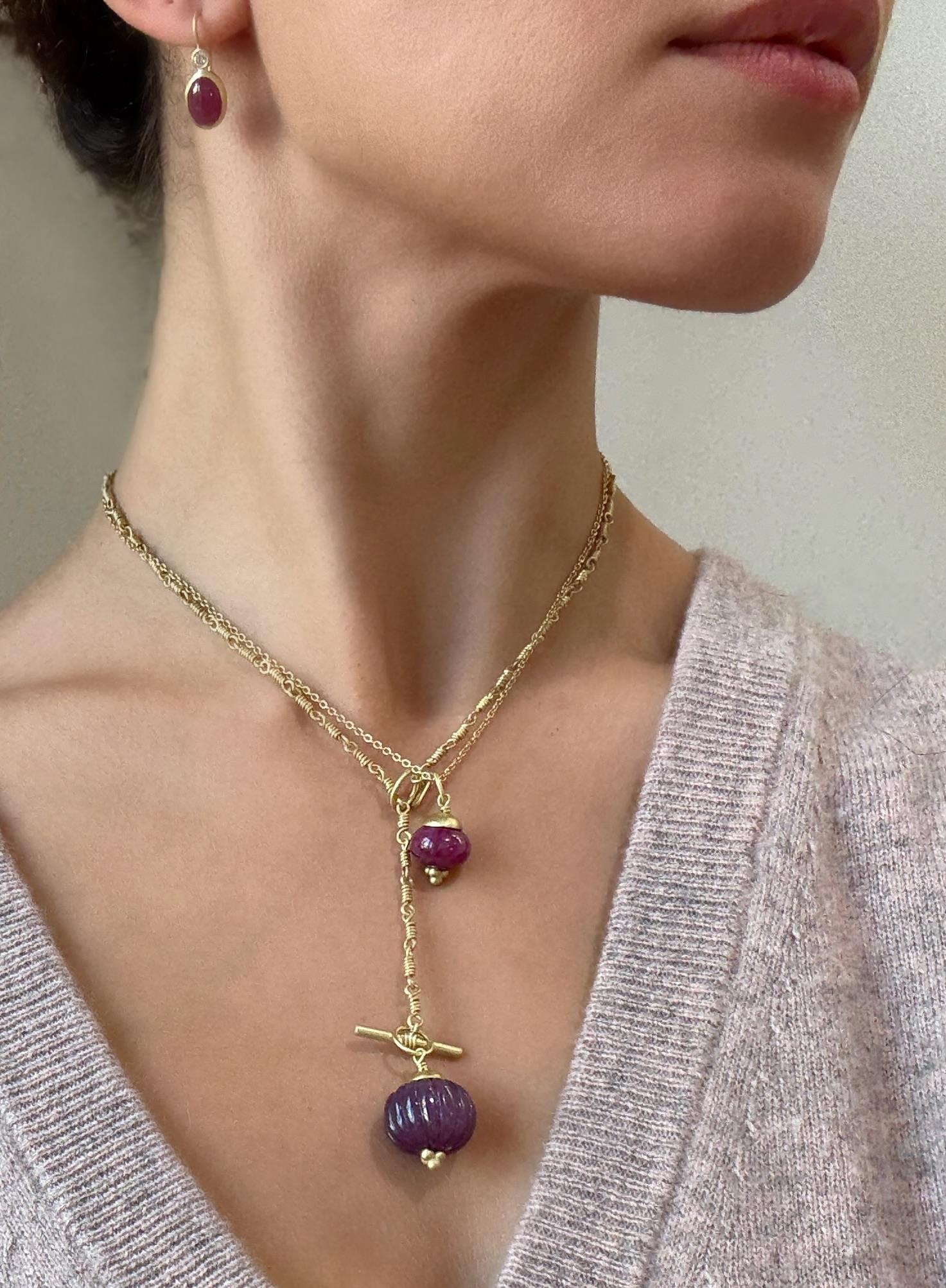 Women's or Men's Faye Kim 18 Karat Gold Natural Ruby Bead Pendant For Sale