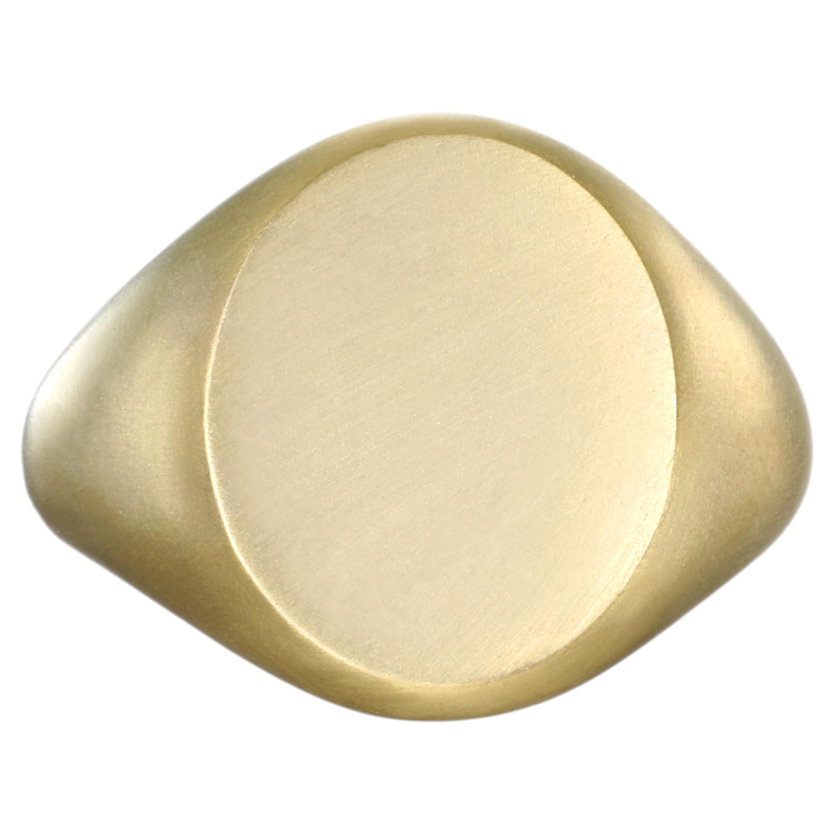 Faye Kim 18 Karat Gold Ovaler Siegelring im Angebot