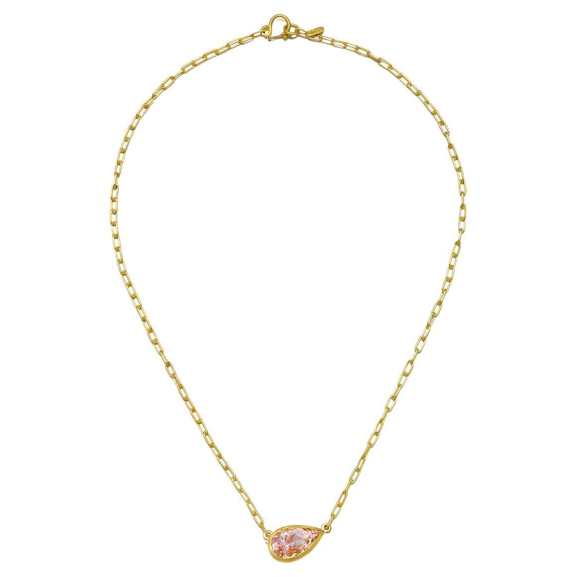 Faye Kim 18 Karat Gold Pear Shape Morganite Pendant Necklace For Sale