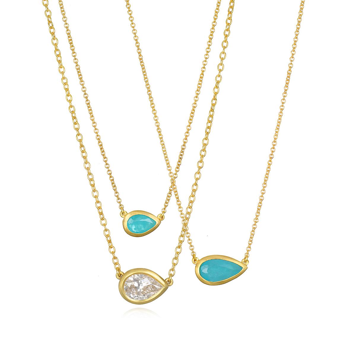Contemporary Faye Kim 18 Karat Gold Pear Shaped Diamond Necklace For Sale