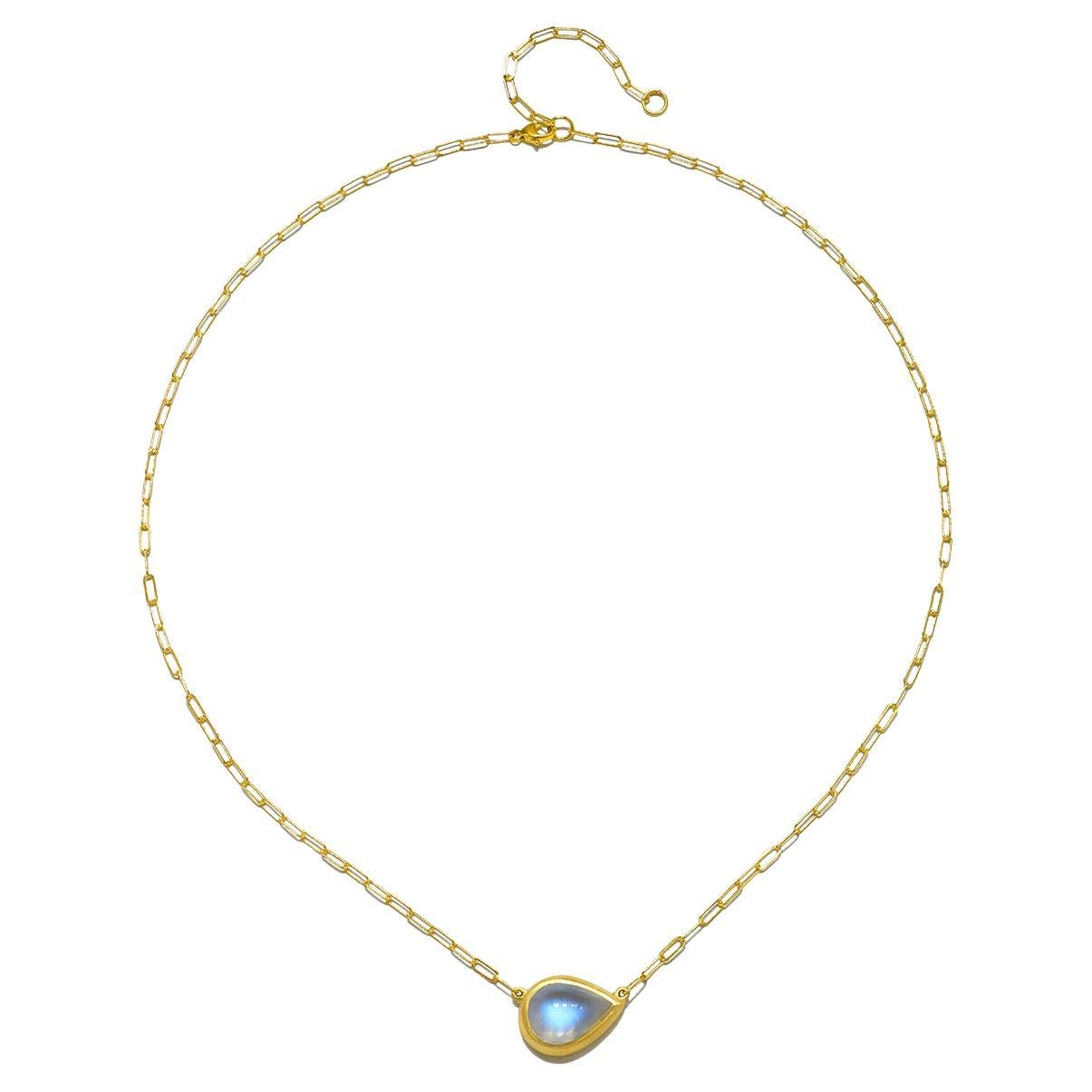 Faye Kim 18 Karat Gold Pear Shaped Moonstone Necklace - 6.11 carats