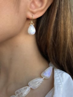 Faye Kim 18 Karat Gold Rainbow Moonstone Pear-Shape V-Cap Earrings