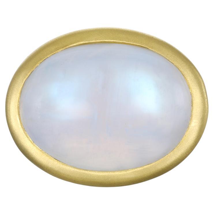 Faye Kim, bague en or 18 carats avec pierre de lune arc-en-ciel en vente