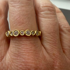 Faye Kim 18 Karat Gold Round Brilliant Cut Diamond Eternity Band Ring, Size 7