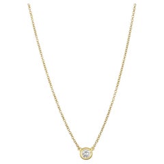 Faye Kim 18 Karat Gold Round Brilliant Cut Diamond Solitaire Necklace