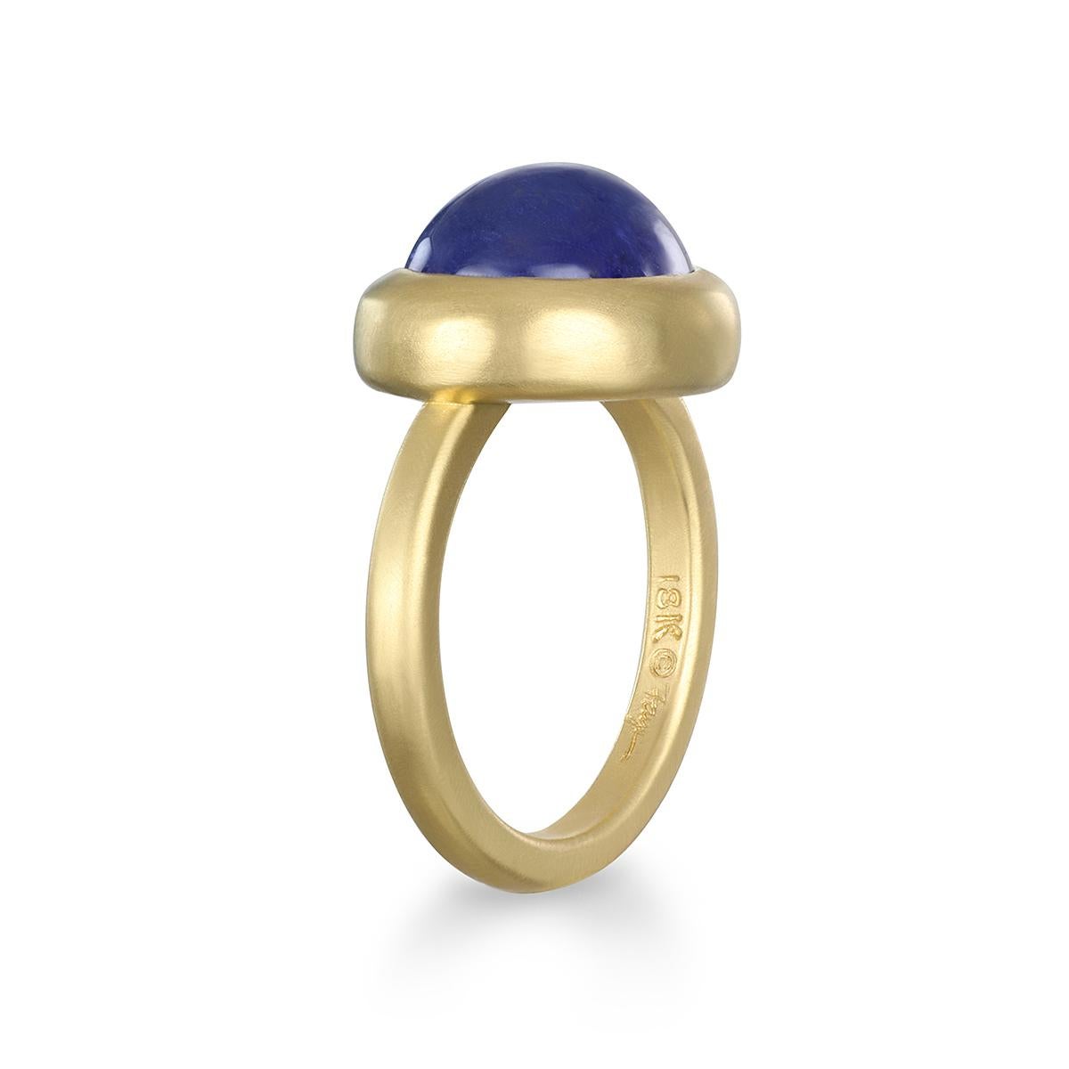 Faye Kim 18 Karat Gold Tanzanite Cabochon Ring - 10.97 Cts In New Condition For Sale In Darien, CT