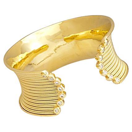 Faye Kim 18 Karat Gold Textured Cuff with Diamond Granulation Bead Detail For Sale