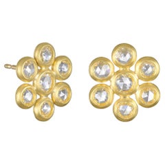 Faye Kim, orecchini a margherita con diamante bianco taglio rosa in oro 18 kt.