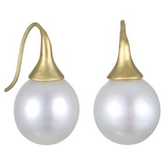 Faye Kim 18 Karat Gold White South Sea Pearl Earrings with Trumpet Cap