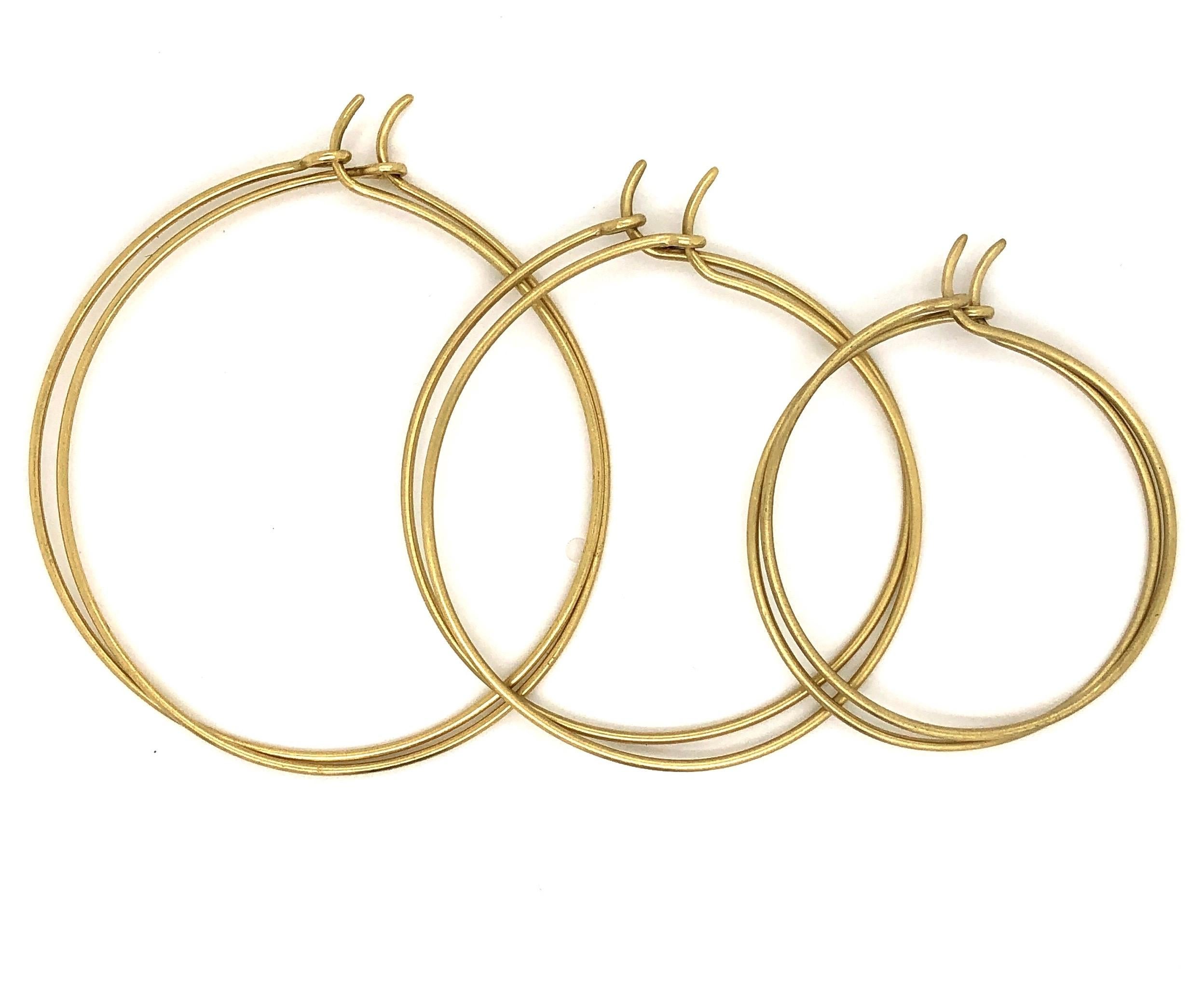 Women's or Men's Faye Kim 18 Karat Gold Wire Hoops with Yellow Raw Diamond Bar Drops