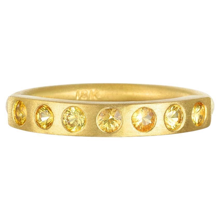 Faye Kim 18 Karat Gold Yellow Sapphire Burnished Bar Ring For Sale