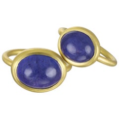 Faye Kim 18 Karat Gold Medium Oval Tanzanite Cabochon Cocktail Ring