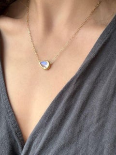 Faye Kim 18 Karat Pear Shaped Moonstone Necklace - 6.75 carats