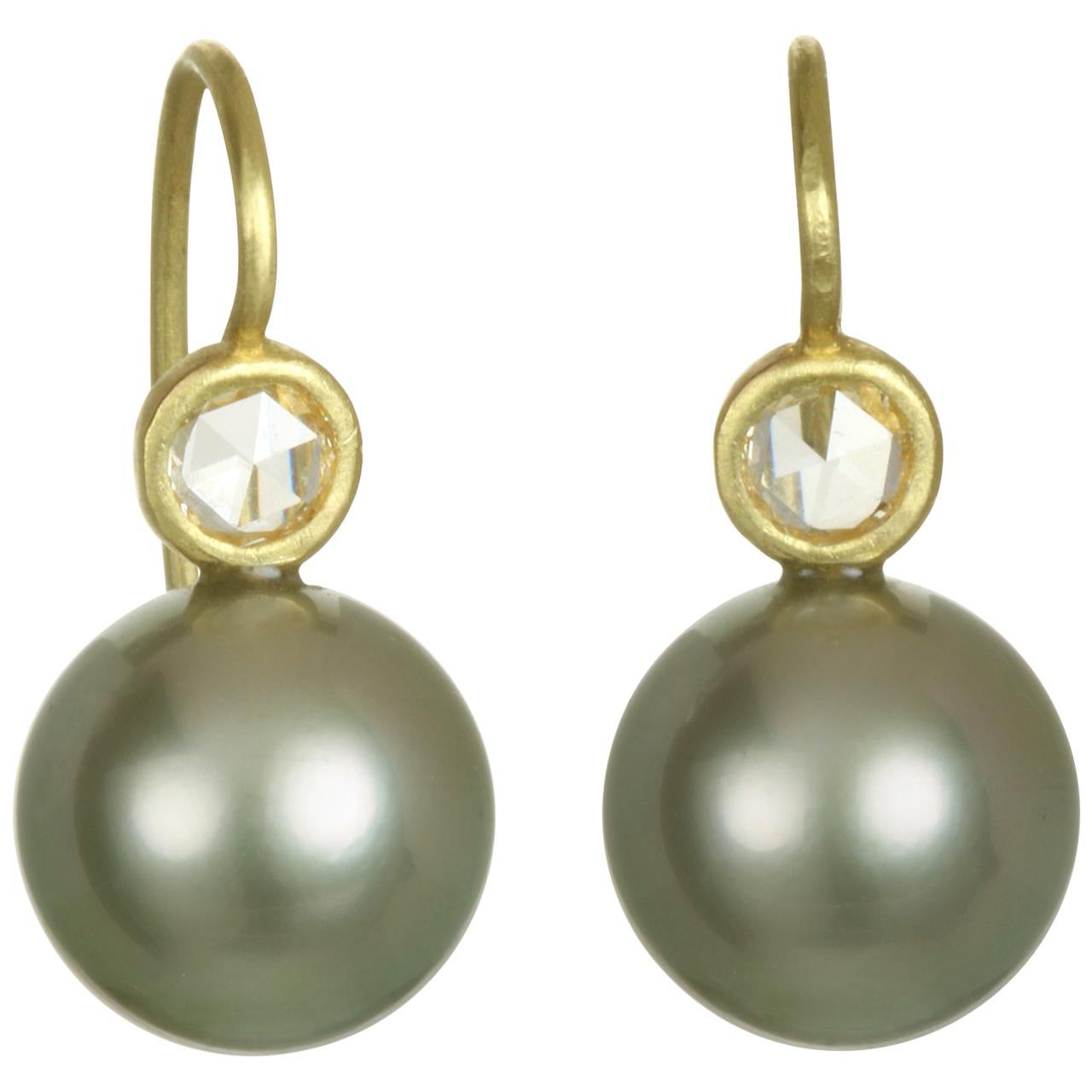 Faye Kim 18 Karat Gold Diamond Black Tahitian Pearl Drop Earrings