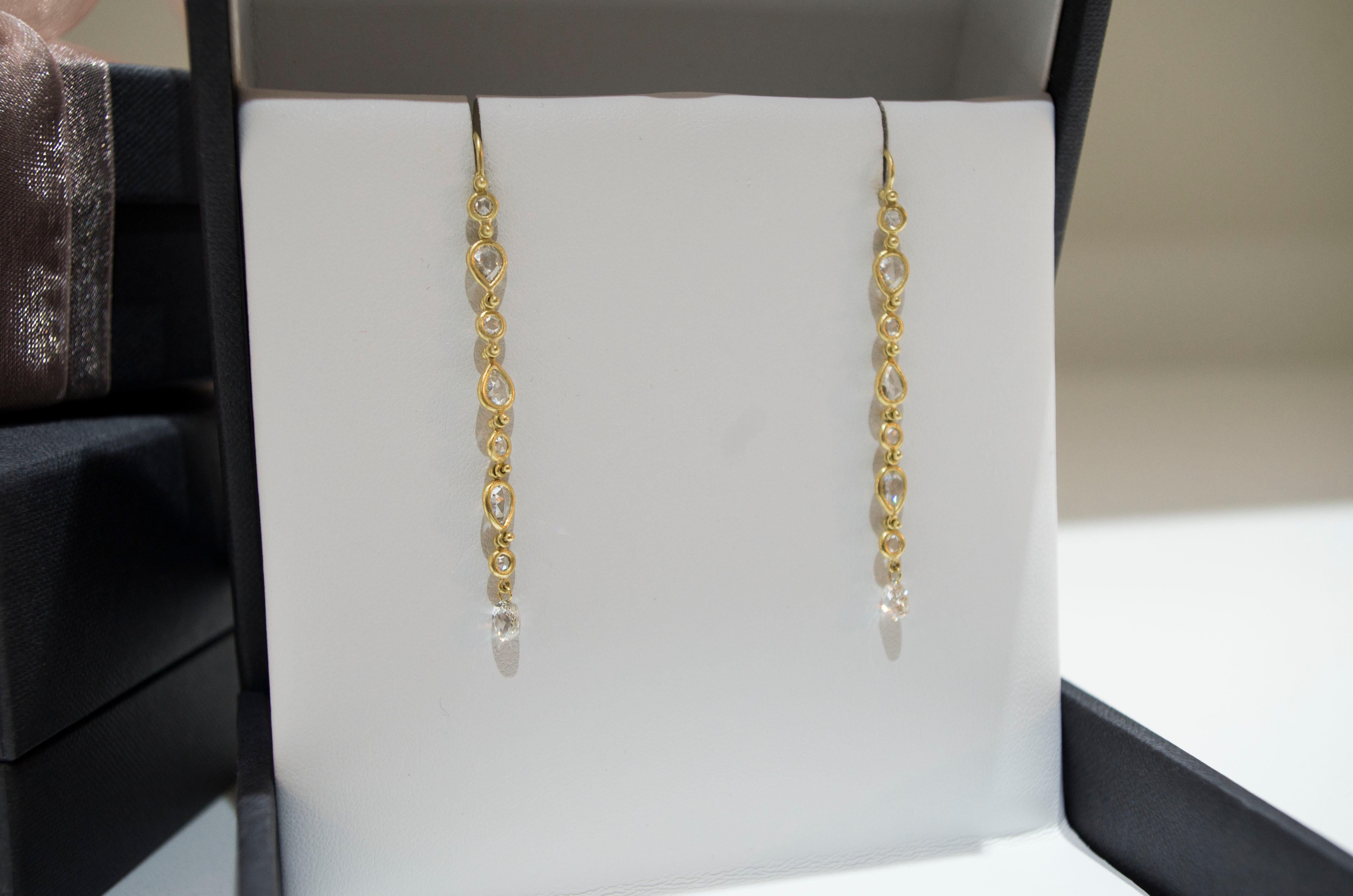 Faye Kim 18 Karat Gold White Rose Cut Diamond Line Earrings In New Condition In Westport, CT