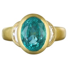 Faye Kim 18K Gold 3 Stone Emerald Diamond Ring