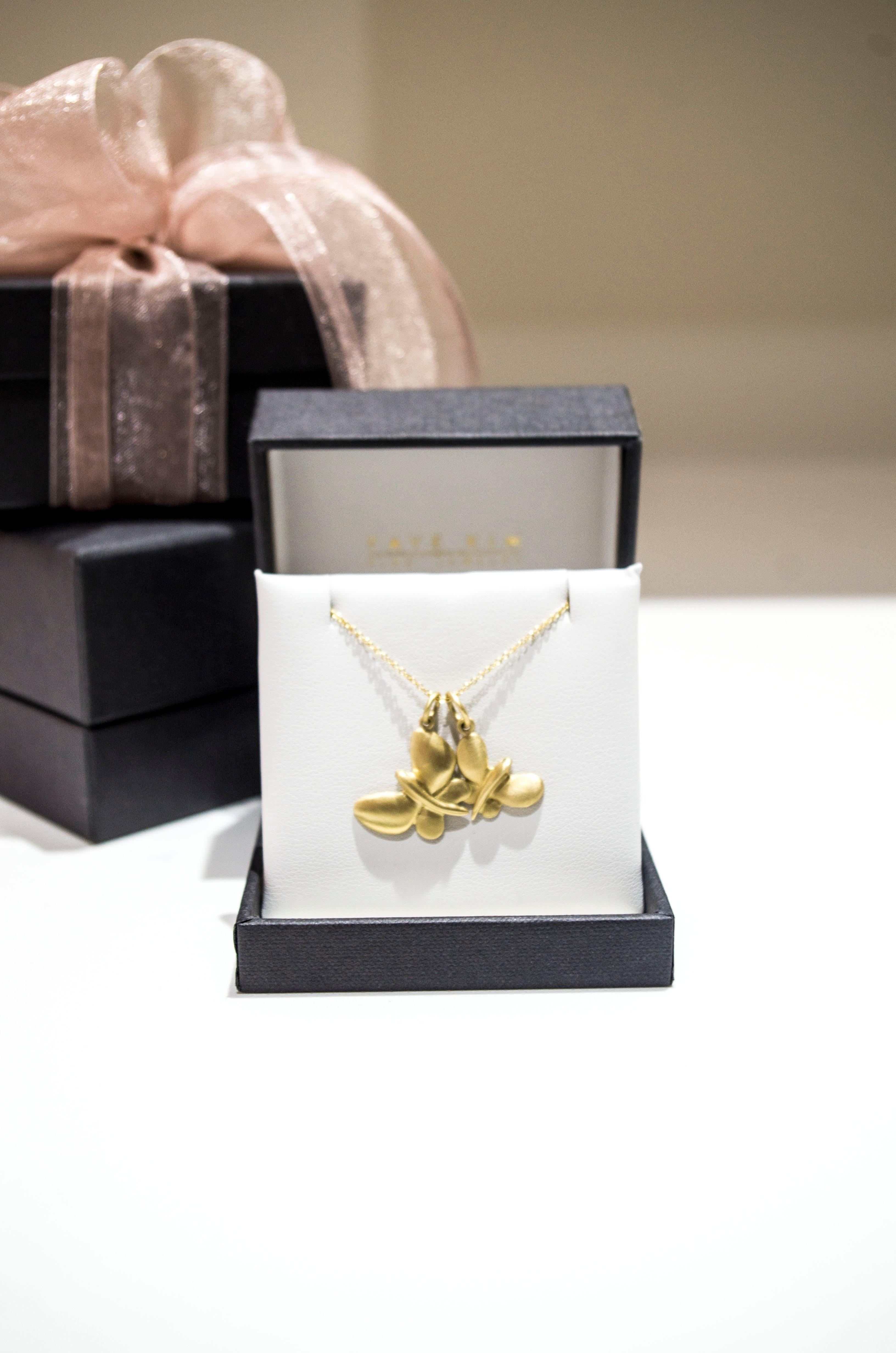 Round Cut Faye Kim 18k Gold Diamond Butterfly Charm Necklace For Sale