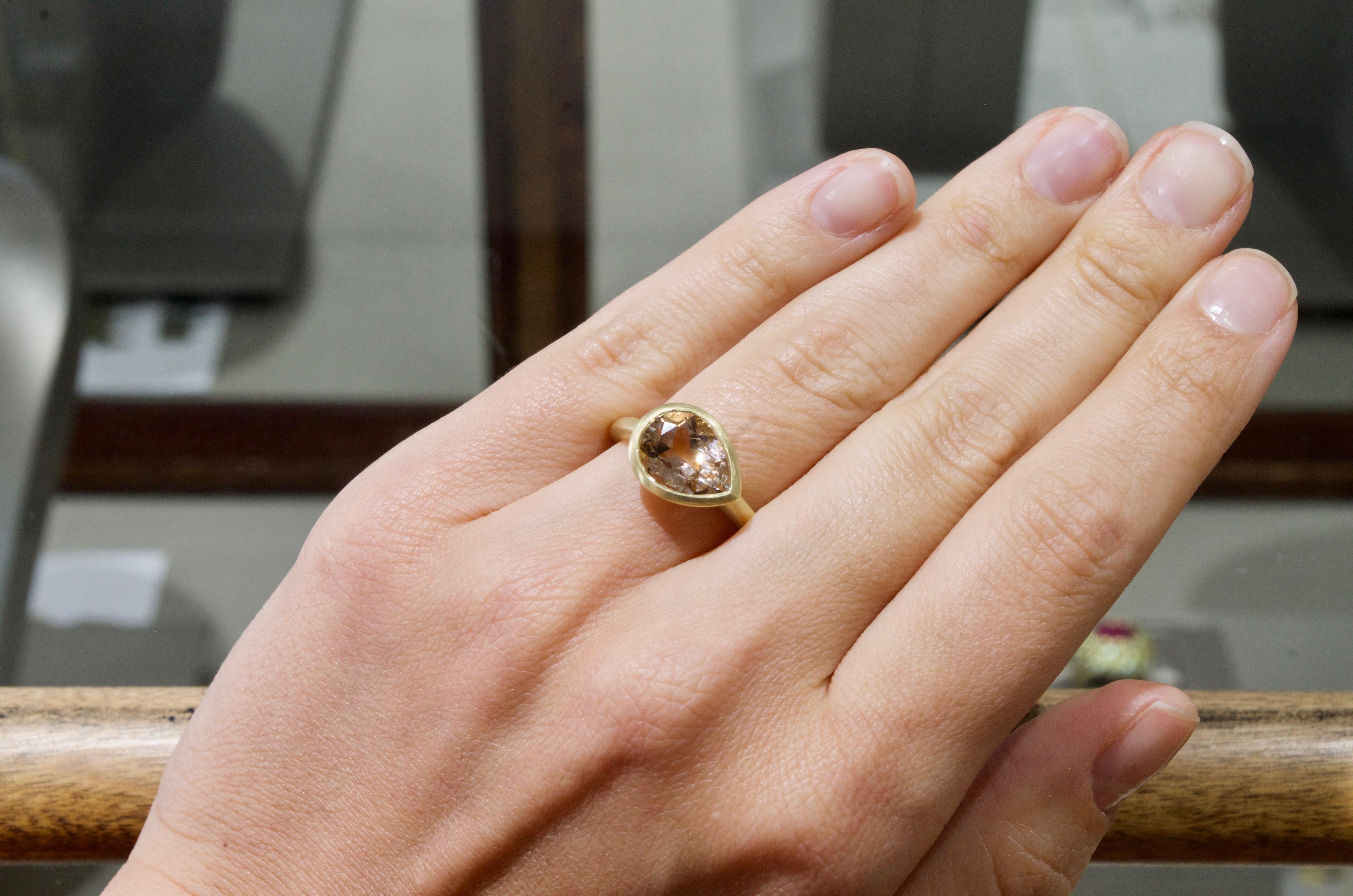 Contemporary Faye Kim 18 Karat Gold Champagne Tourmaline Pear Shape Ring