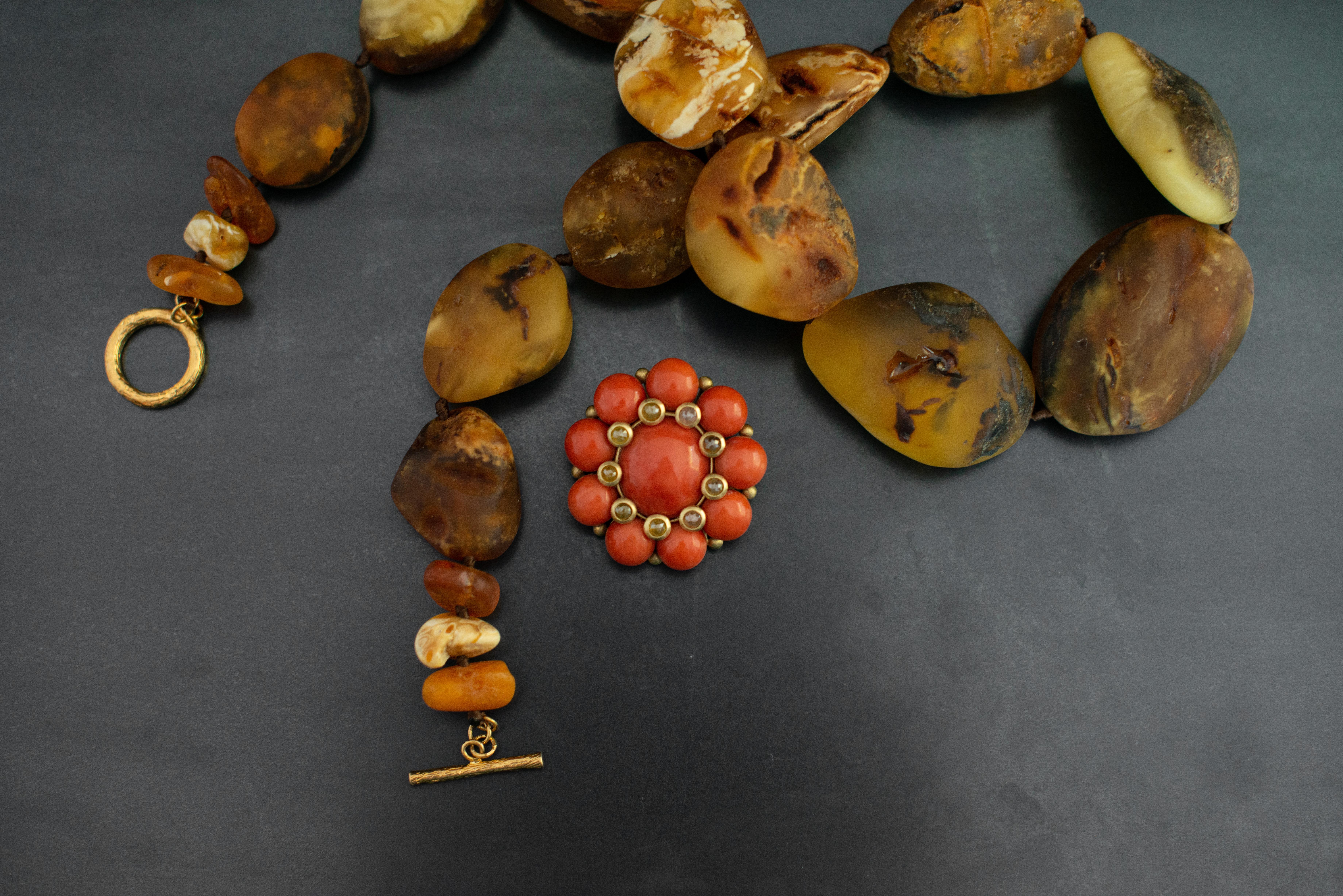 Round Cut Faye Kim 18k Gold Red Coral Flower Pendant / Brooch with Raw Diamonds