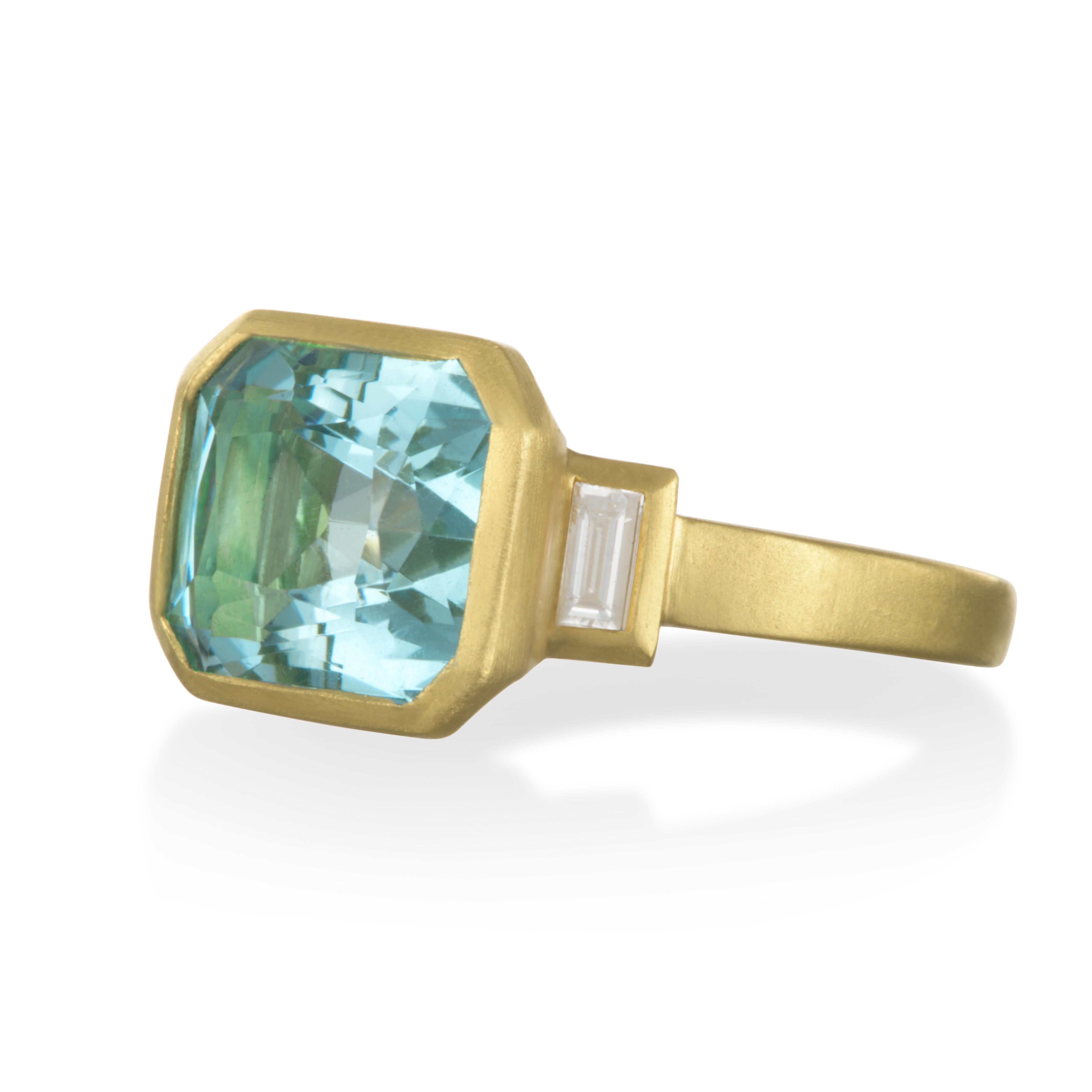 Faye Kim 18 Karat Gold Diamond and Aquamarine Cushion Cut Cocktail Ring In New Condition In Westport, CT