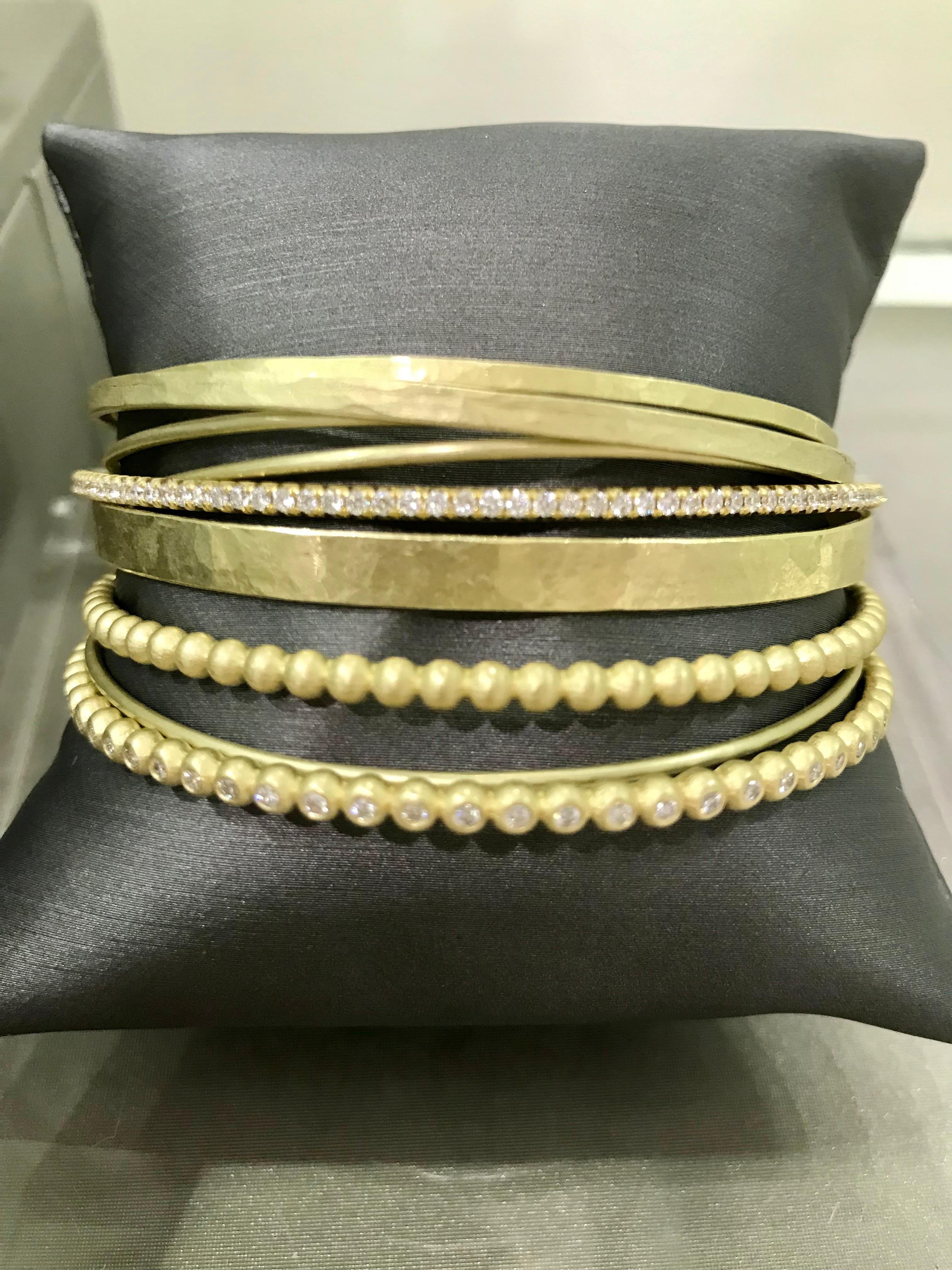 Round Cut Faye Kim 18K Gold Diamond Granulation Bead Bangle Bracelet For Sale