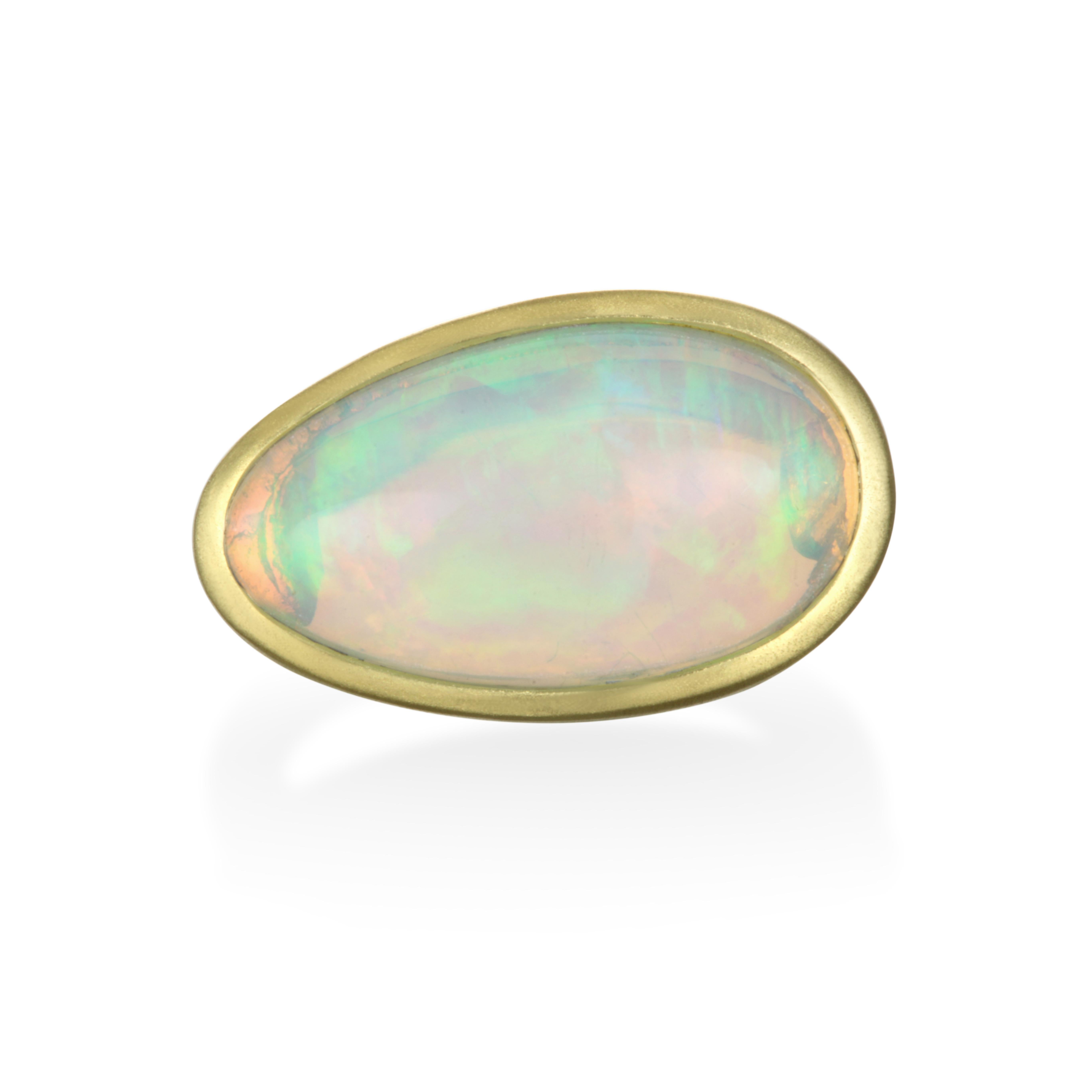 Oval Cut Faye Kim 18 Karat Gold Ethiopian Oval Opal Ring