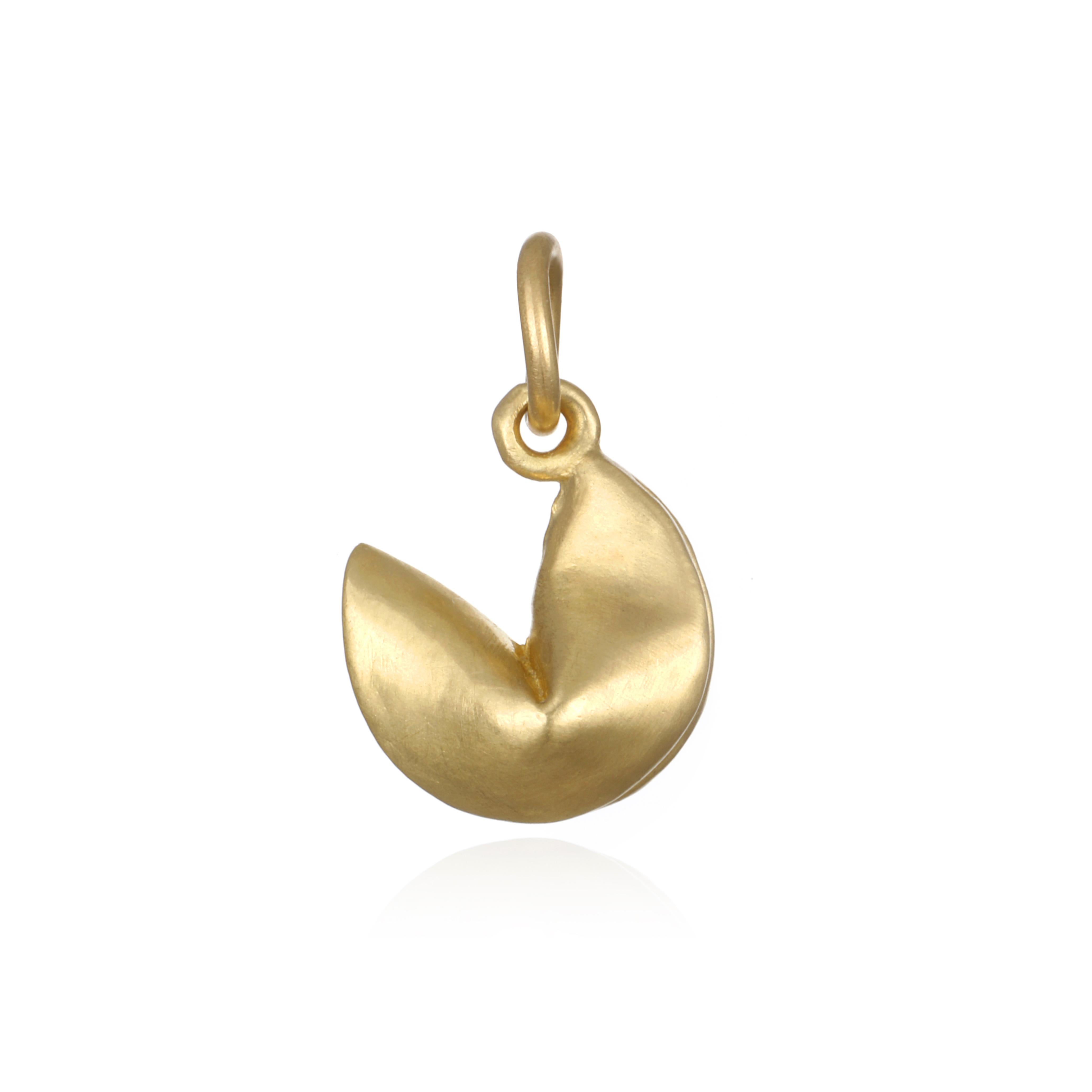 For Good Fortune! Faye Kim's solid 18K green gold fortune cookie charm symbolizes prosperity, luck, and good fortune. 

Cable Chain = 16-18