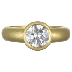 Anello di fidanzamento con diamante da 1,65 carati certificato GIA in oro 18 carati di Faye Kim