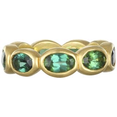 Eternity-Ring, 18 Karat Gold, grüner Turmalin, Kim