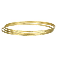 Faye Kim 18K Gold Thin Hammered Bangle Bracelet