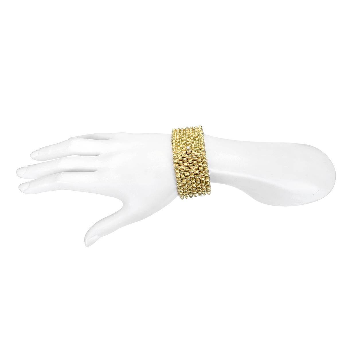 Contemporary Faye Kim 18 Karat Gold Handmade Flexible Link Cuff Bracelet with Diamond Closure
