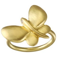Faye Kim 18 Karat Gold Small Butterfly Ring with Diamond Eyes