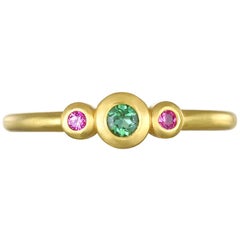 Faye Kim 18 Karat Gold Three-Stone Emerald and Pink Sapphire Stack Ring