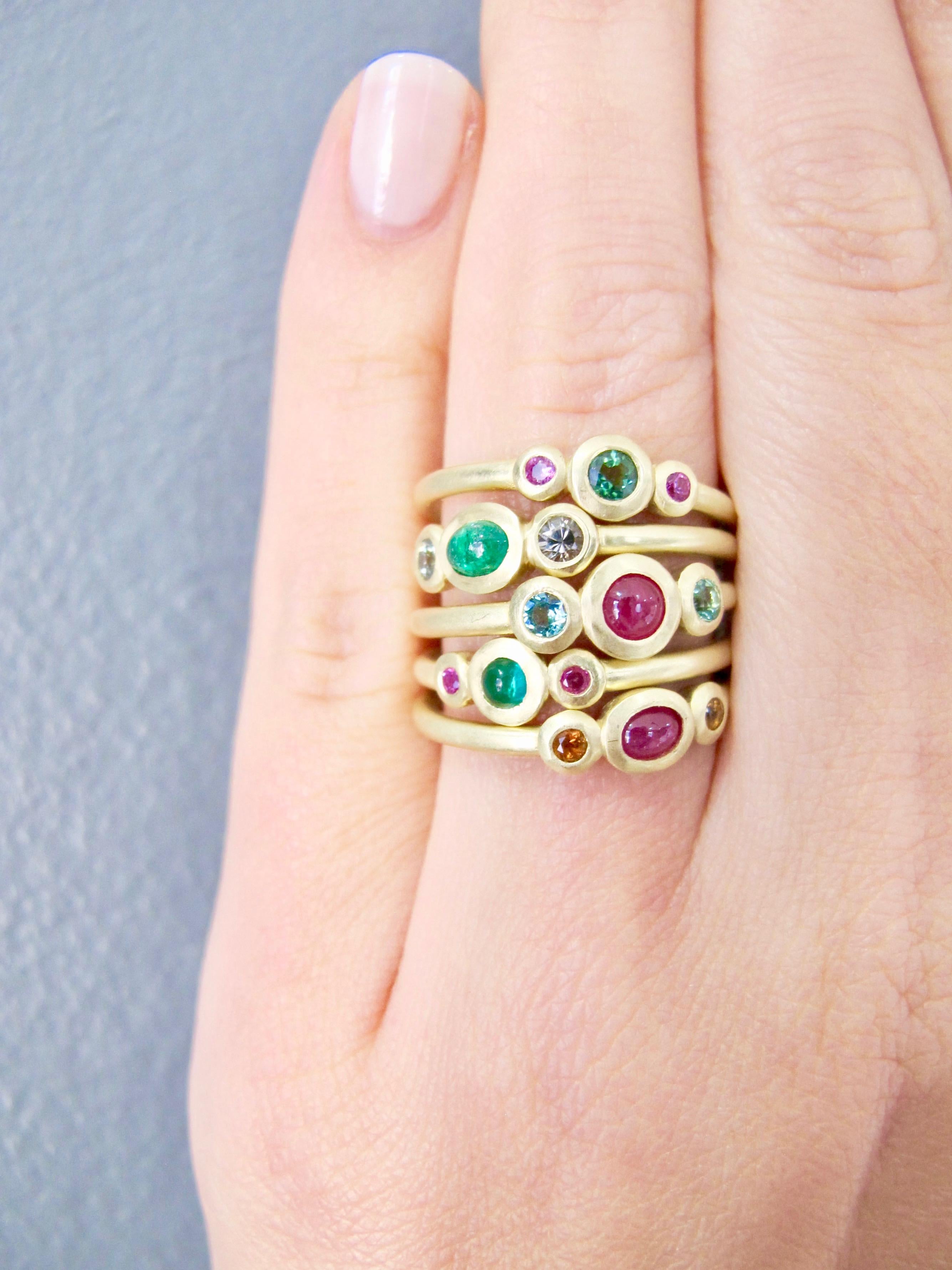 Contemporary Faye Kim 18 Karat Gold Three-Stone Green and Pink Tourmaline Stack Ring