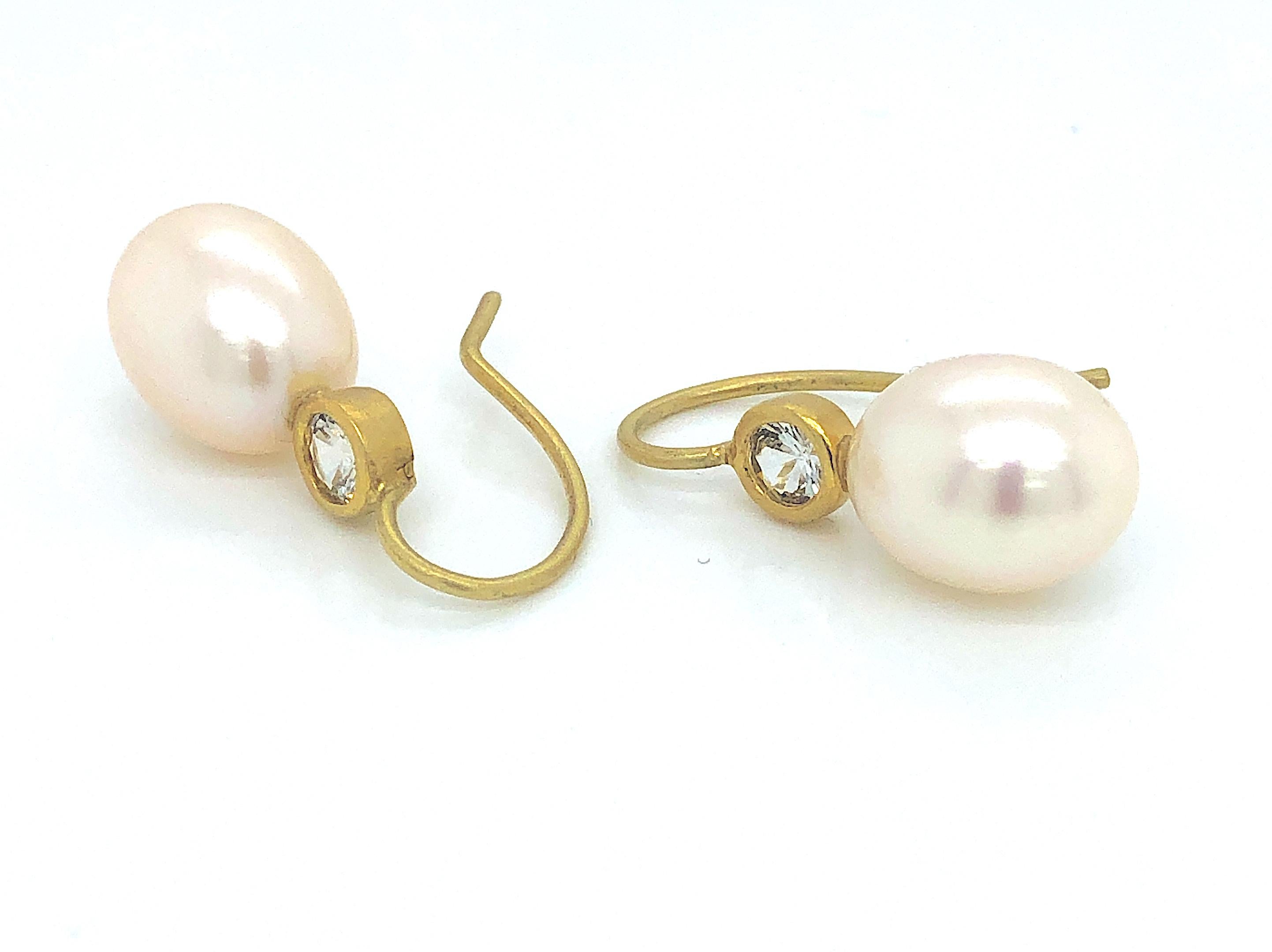 Contemporary Faye Kim 18 Karat Gold White Sapphire Pearl Drop Earrings