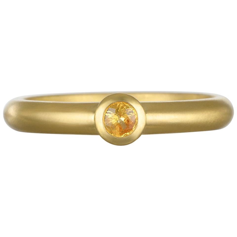 Faye Kim 18 Karat Gold Yellow Sapphire Gemstone Stack Ring