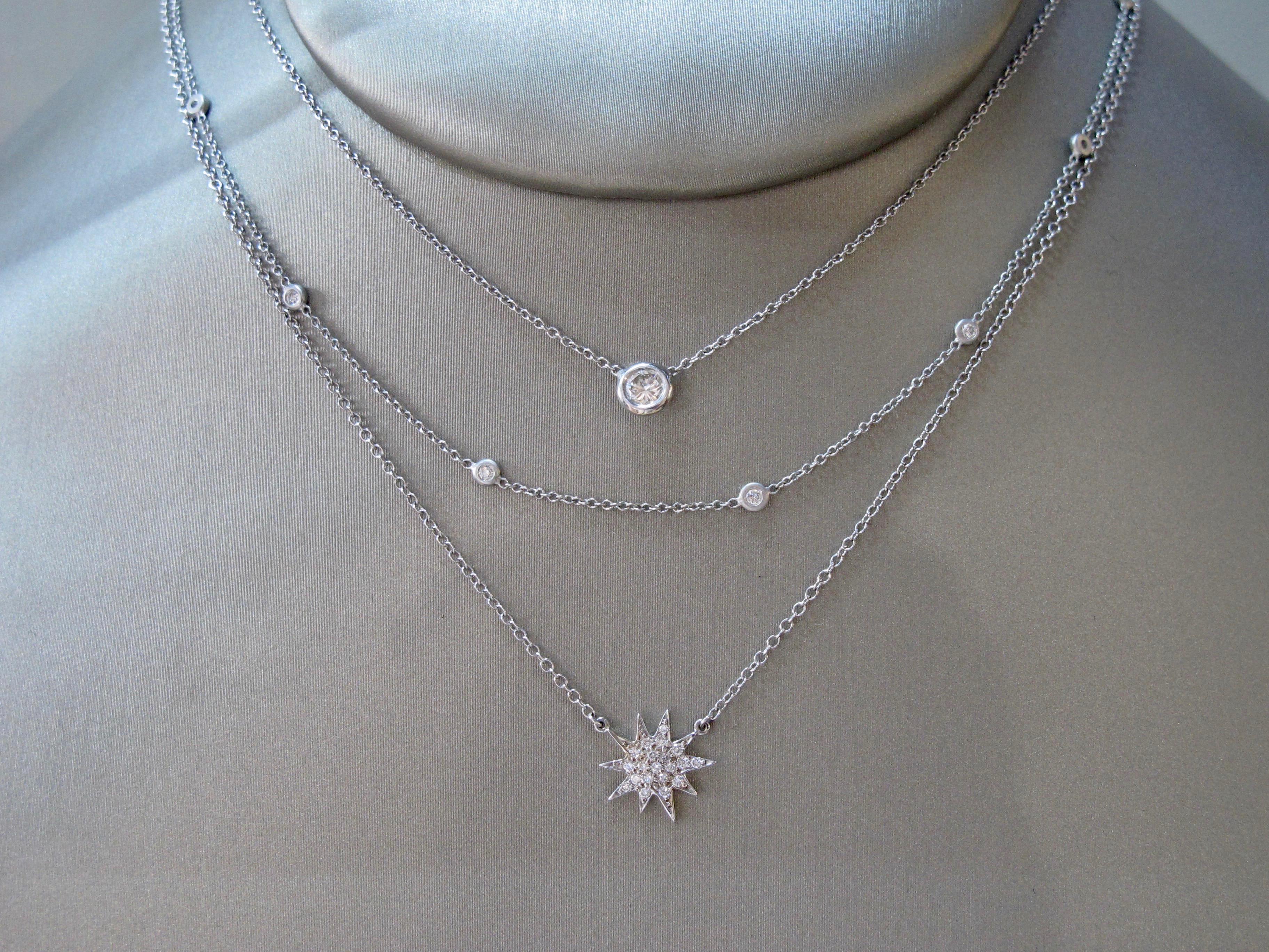 Contemporain Faye Kim Collier en or blanc 18 carats et diamants en vente