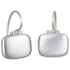 Faye Kim 18 Karat White Gold Hinged Chiclet Earrings