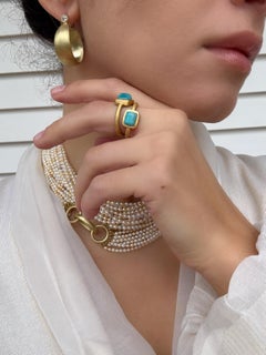 Faye Kim – Ring aus 22-Karat-Gold mit einem Paraíba-Turmalin im Kissen-Schliff