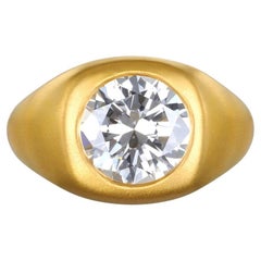 Faye Kim 22 Karat Gold Diamant Dome Ring