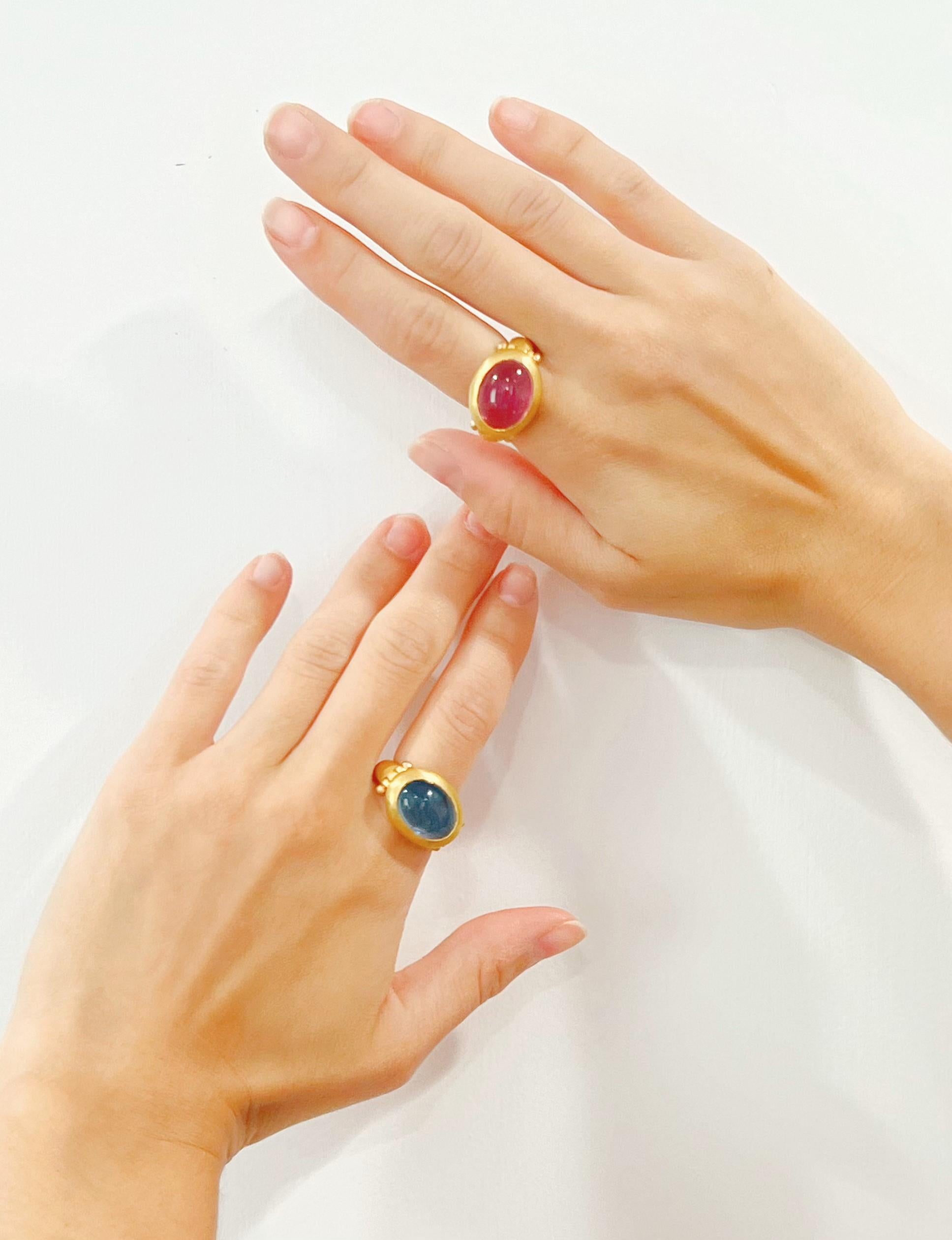 Contemporary Faye Kim 22 Karat Gold Pink Tourmaline Hinged Bezel Ring For Sale
