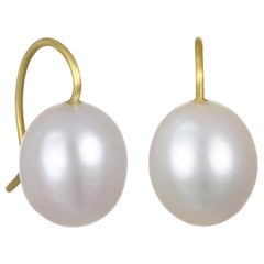 Faye Kim Gold Freshwater Pearl Drop Earring