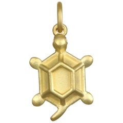 Faye Kim 18k Gold and Diamond Turtle Charm Necklace