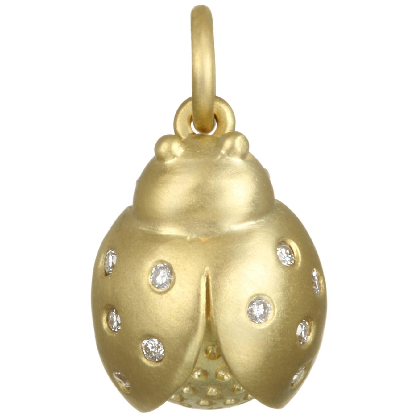 Faye Kim 18K Gold and Diamond Ladybug Charm Necklace For Sale