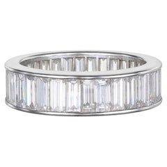 Platin-Diamant- Baguette-Ring aus Platin von Faye Kim